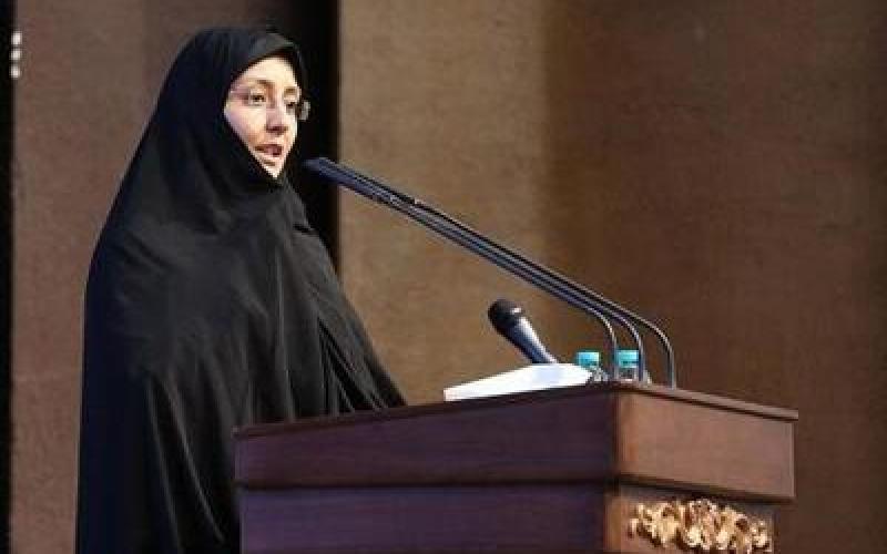 ساعت مکالمه رایگان به مناسبت هفته مقام مادر و زن
