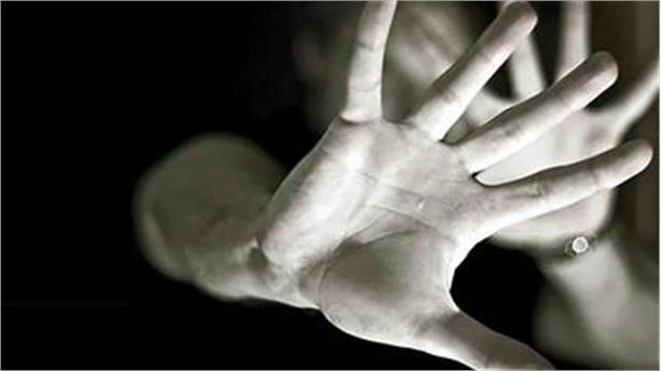 چه کسانی می‌توانند به خانه امن مراجعه کنند؟