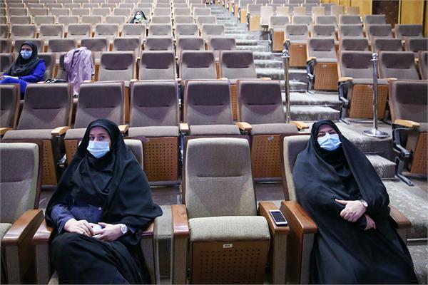 مراسم بزرگداشت مقام زن و روز مادر