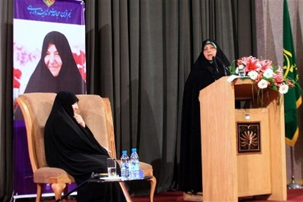 همایش نیم‌قرن مجاهدت و اندیشه‌ورزی ویژه نکوداشت منیره گرجی