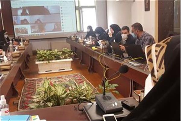 معصومه ابتکار: برای بهبود شرایط زندگی مردم تلاش می کنیم