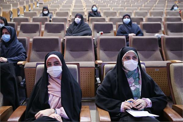 مراسم بزرگداشت مقام زن و روز مادر