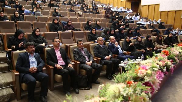 مراسم روز جهانی دختران در ict با حضور وزیر ازتباطات و فناوری اطلاعات