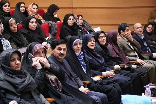 برگزاری چهاردهمین همایش زنان کارآفرین، زندگی و کار در قزوین