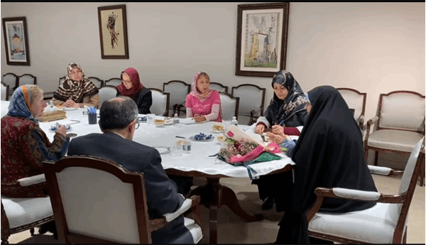دیدار معاون رئیس جمهور با بانوان فعال صلح طلب ساکن آمریکا