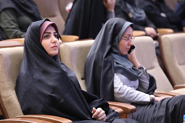 مراسم بزرگداشت مقام زن و روز مادر