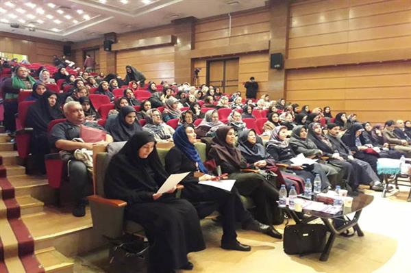 برگزاری چهاردهمین همایش زنان کارآفرین، زندگی و کار در قزوین