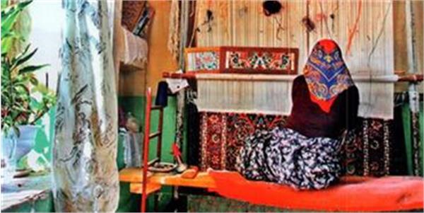مسجدی که برای زنان روستا درآمد میلیونی دست و پا کرد