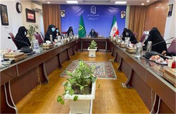 ضرورت فرهنگ سازی گفتمان انقلاب اسلامی و جایگاه واقعی زنان