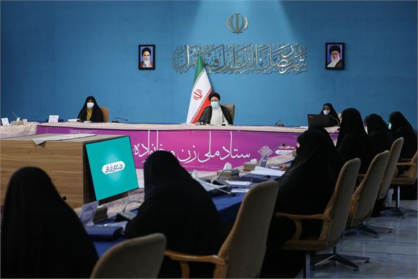 ارتقاء جایگاه بانوان در ساختار اداری با تصویب ستاد ملی زن و خانواده