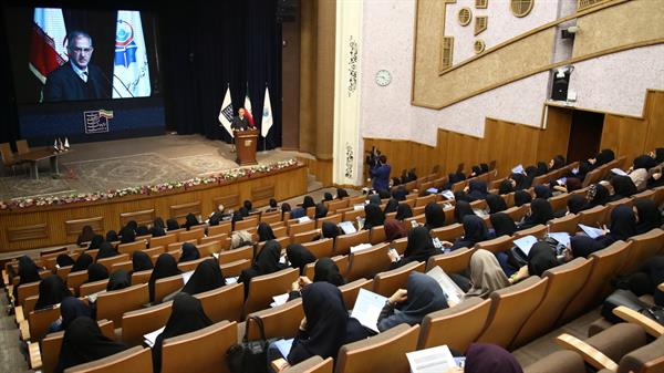 مراسم روز جهانی دختران در ict با حضور وزیر ازتباطات و فناوری اطلاعات