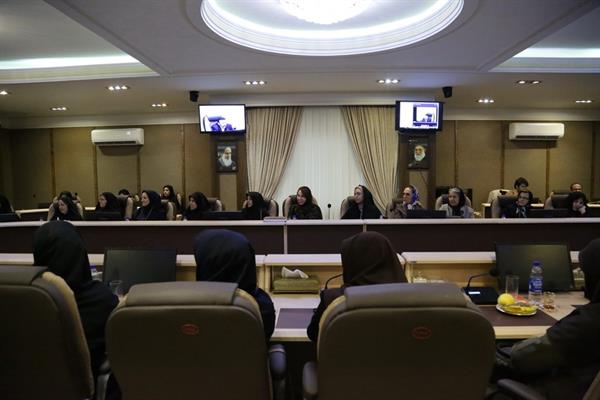 هم اندیشی مقام عالی وزارت با انجمن زنان کارافرین و مدیران و مشاوران وزارت
