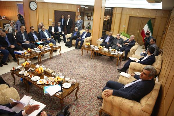 نشست-وزیر-ارتباطات-و-فناوری-اطلاعات-با-مجمع-نمایندگان-استان-گیلان