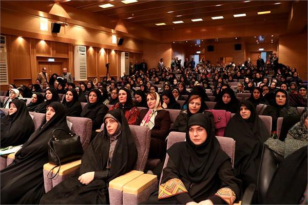 بزرگداشت-روز-زن-در-موزه-ملی