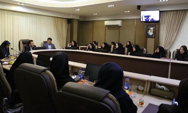 هم اندیشی مقام عالی وزارت با انجمن زنان کارافرین و مدیران و مشاوران وزارت