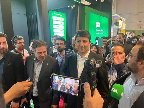 با حضور وزیر ارتباطات؛ بیست‌وهشتمین نمایشگاه الکامپ افتتاح شد