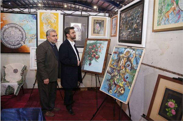 بازدید-وزیر-ارتباطات-از-نمایشگاه-دستاوردهای-۴۰-سالگی-انقلاب-اسلامی-و-توانمندی-های-استان-سمنان