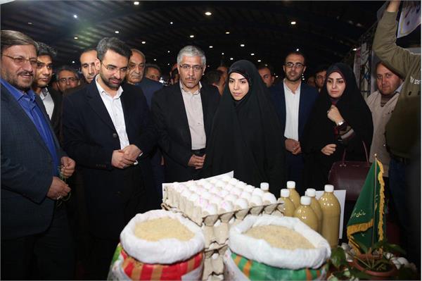 بازدید-وزیر-ارتباطات-از-نمایشگاه-دستاوردهای-۴۰-سالگی-انقلاب-اسلامی-و-توانمندی-های-استان-سمنان