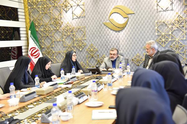 نشست شورای مشاورین امور زنان و خانواده وزارت به میزبانی سازمان تنظیم مقررات و ارتباطات رادیویی