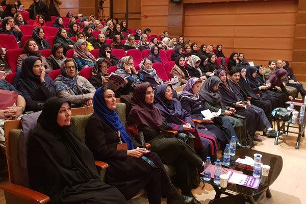 چهاردهمین همایش زنان کارآفرین، زندگی و کار در قزوین برگزار شد
