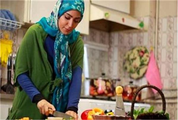 حق بیمه زنان خانه‌دار به عنوان شاغل اجتماعی پرداخت شود